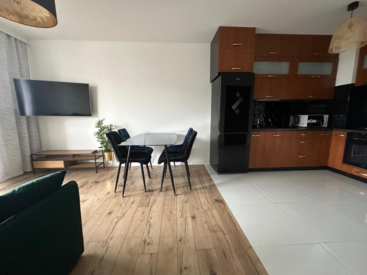 Sdh 3 Radzymin Comfortable Apartment Near Warsaw Exterior photo