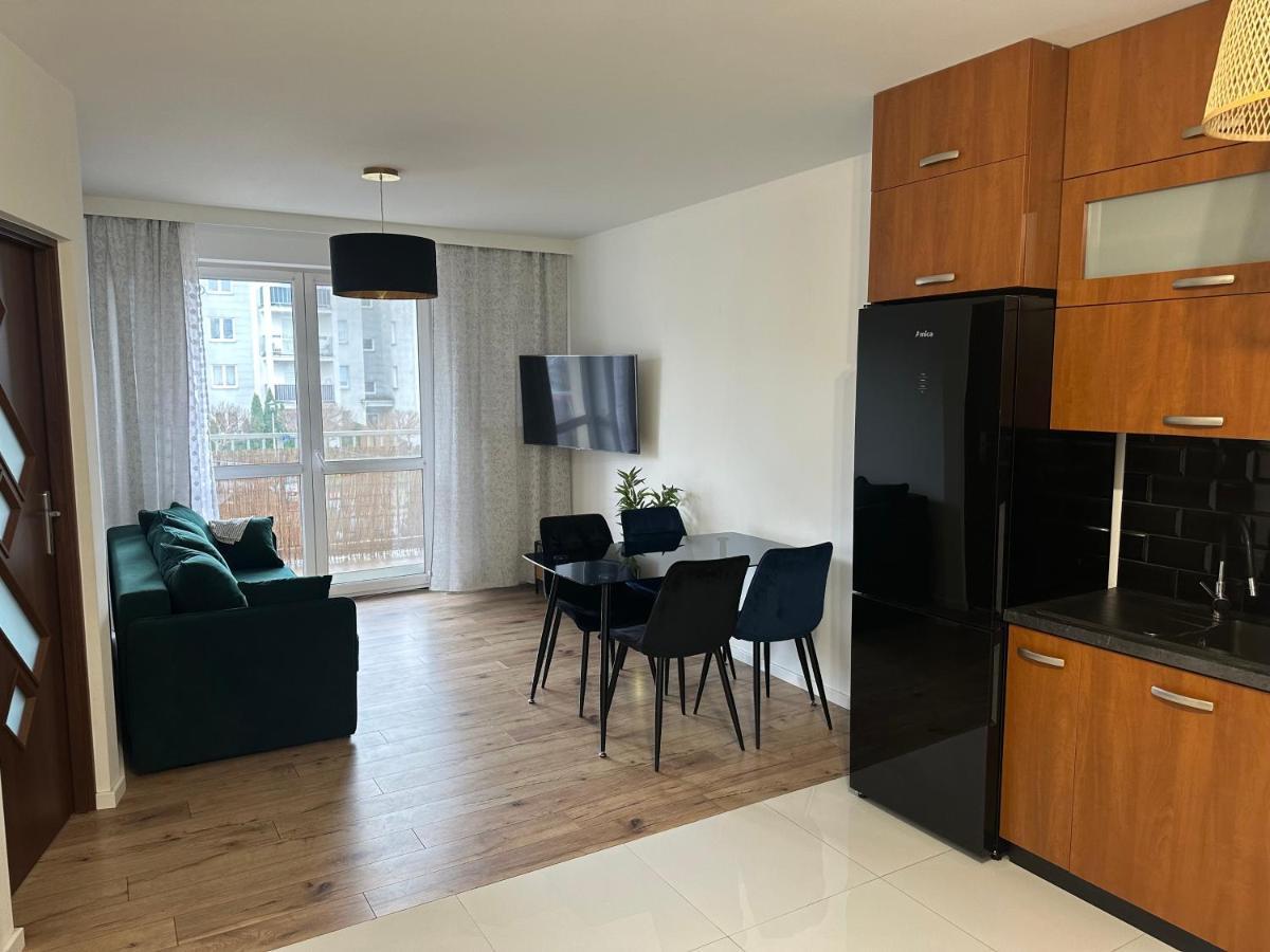 Sdh 3 Radzymin Comfortable Apartment Near Warsaw Exterior photo